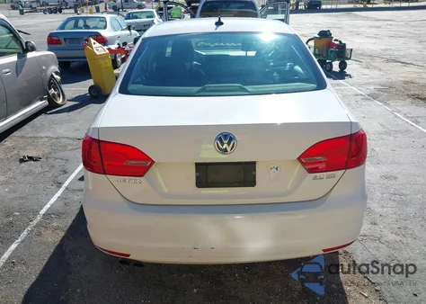 2013 Volkswagen Jetta Se from USA, damaged, VIN 3VWDP7AJ1DM411467